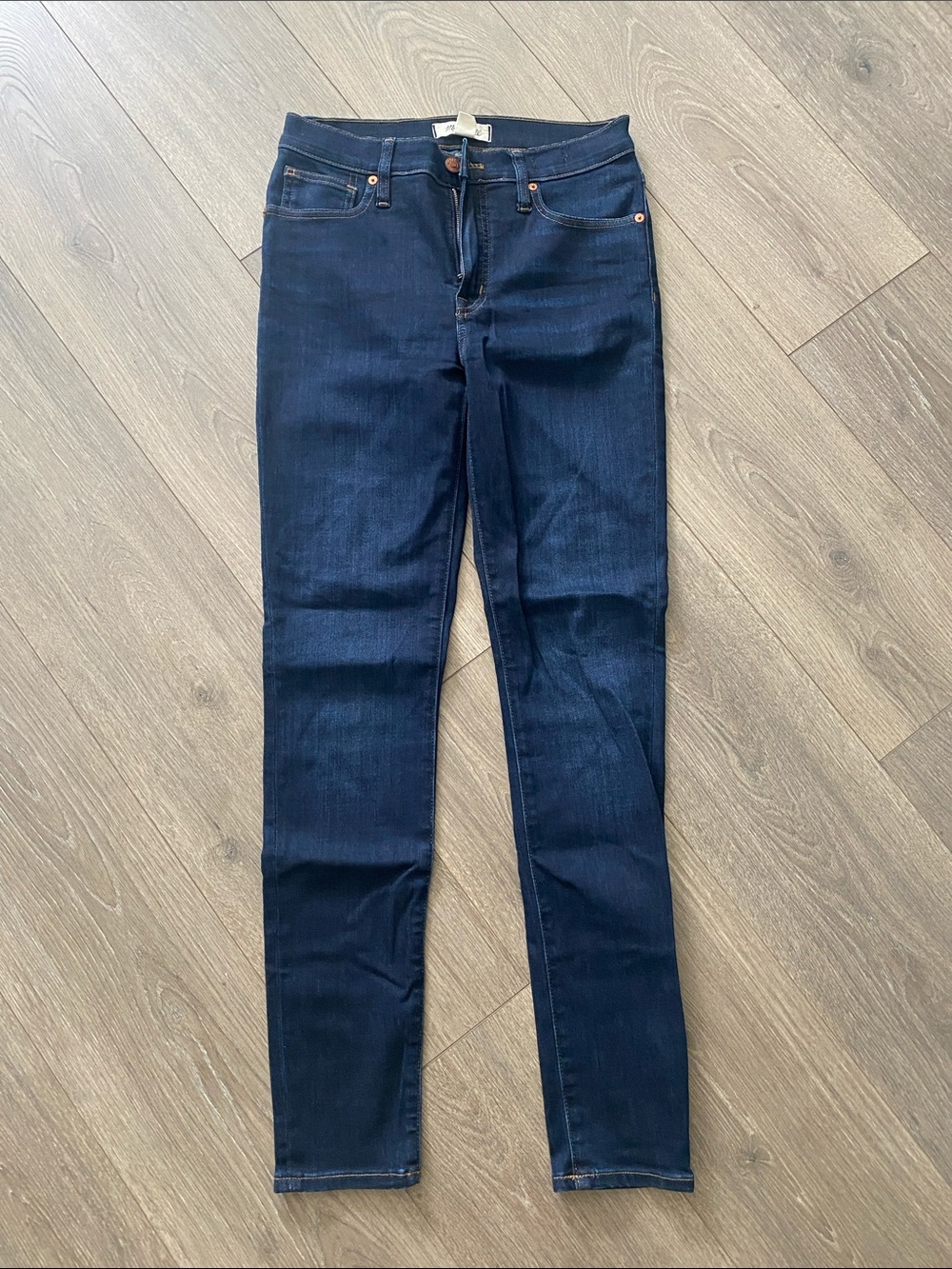 Dark wash skinny jeans